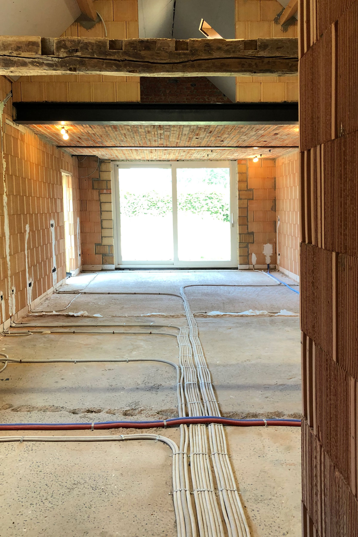 RJ Algemene Elektriciteit | Bouwen | Nieuwbouw | Zelfbouw